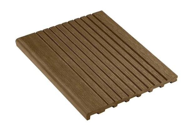 Ступень полнотелая из ДПК Deckart Step Орех купить в Сергиевом Посаде