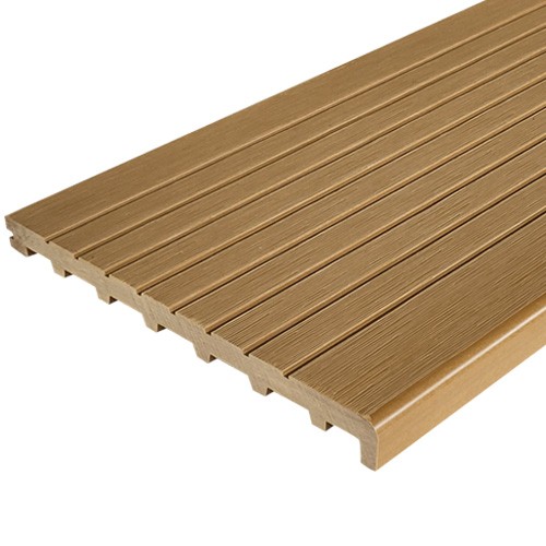 Ступень ДПК Latitudo Step-320 Орех Полнотелая купить в Сергиевом Посаде